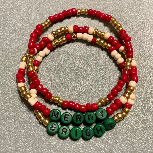 Hand-Crafted Beaded 3Pc Winter Stretch Bracelet: Word "Merry Bright"