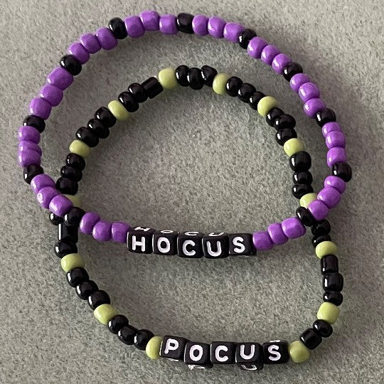 Hand-Crafted Beaded 2-Pc Halloween Stretch Bracelet: Word "Hocus Pocus"